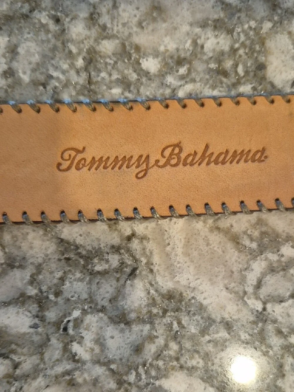 Tommy Bahama Men's Cognac Brown Leather Crocodile Embossed Belt Size 34
